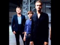 Editors - Hyena (Acoustic Version) 