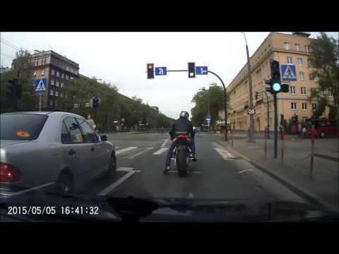 Jak się zmienia pas w Krakowie