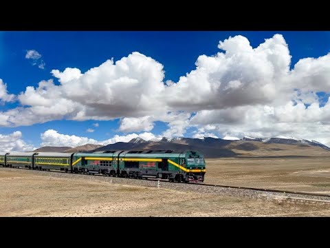 Riding the World’s Highest Railway | Best View Train to Tibet (Xining–Lhasa)