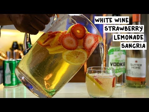 download lagu mp3 mp4 Strawberry Orange White Wine Sangria, download lagu Strawberry Orange White Wine Sangria gratis, unduh video klip Strawberry Orange White Wine Sangria