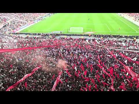 "⚪" Barra: Los Borrachos del Tablón &bull; Club: River Plate