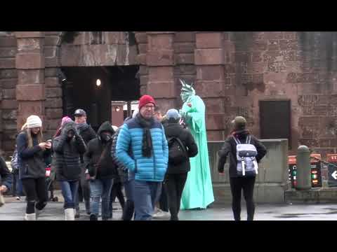 Lady Liberty Open Amid Partial Govt Shutdown