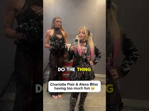 Charlotte Flair & Alexa Bliss are hilarious 😂❤️