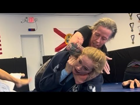 FALLON gets SUBMITTED by two girls 👯‍♀️| with beginner tips and narration