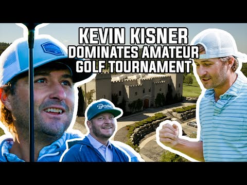 Kevin Kisner and Riggs Play In The Barstool Classic