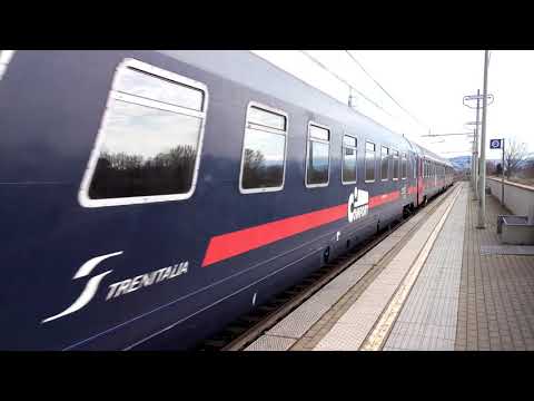 ICN 1594 Reggio Calabria/Torino P.N in transito a Le Piagge