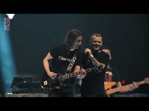 ULTRA VOMIT - Live At Zénith de Strasbourg