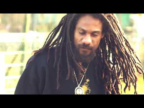 Police A Come by Ishmel Mcanuff (official Video HD)