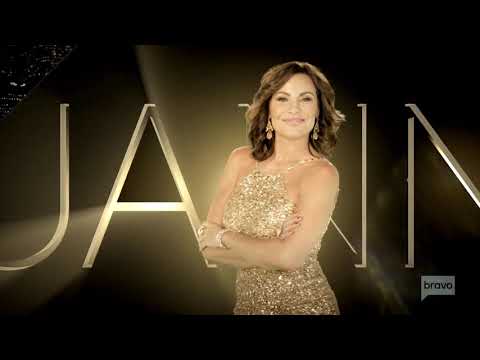 Luann De Lesseps being an Icon for 5 minutes