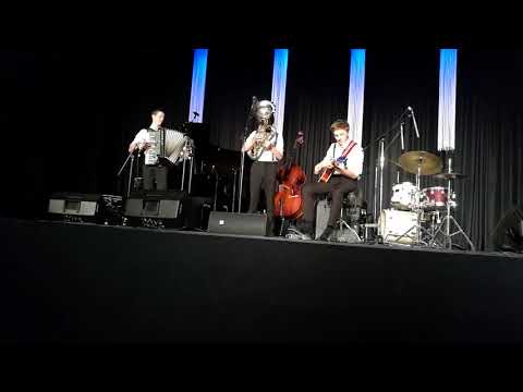 Alexander Weisbecker & Trio  -  polki zivi spomin