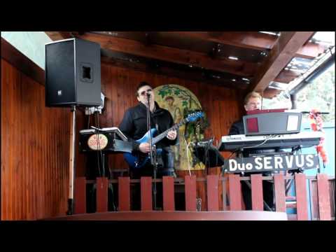 Na Centrálnom Trhovisku - cover DUO SERVUS
