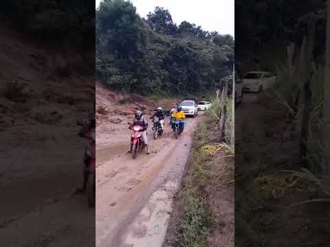 Vía a un carril en el km 79 San Pedro de Cartago