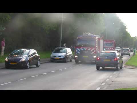 Prio1 brandweer Sliedrecht naar een grote brand in Dordrecht