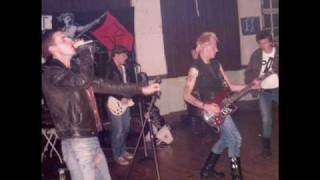 NO BRAIN CELLS todays world a Disorder cover trax