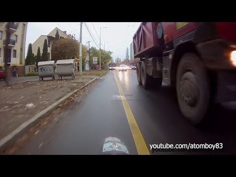 Tipper truck scares me