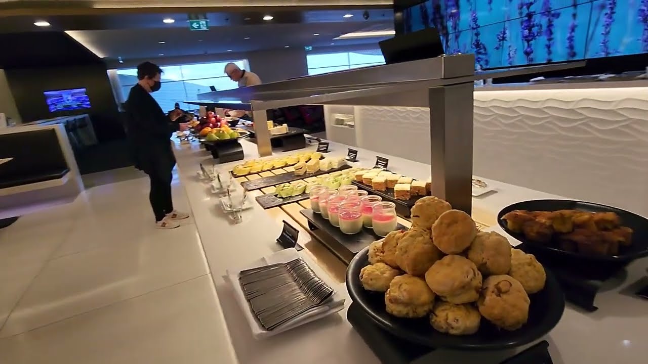 Air New Zealand International Lounge thumbnail