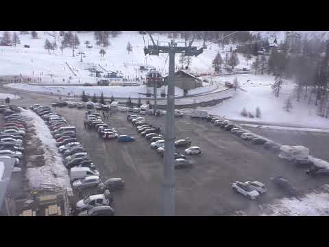 (31/12/2022) Discesa integrale cabinovia Leitner "Fraiteve" - Sestrière (TO)