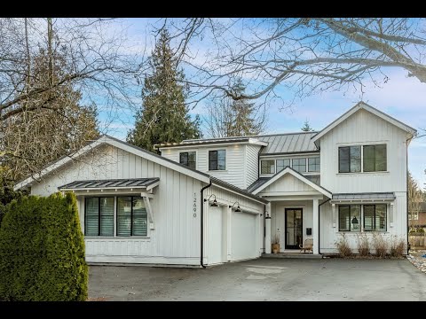 Stunning Modern Farmhouse, Surrey, BC - Sotheby's International Realty Canada