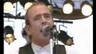 Status Quo Burning Bridges Live