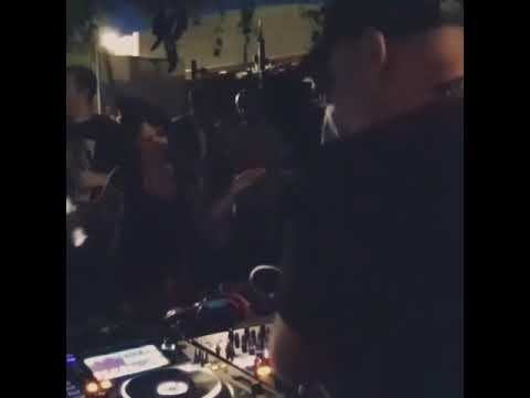 Laroz camel rider Ny