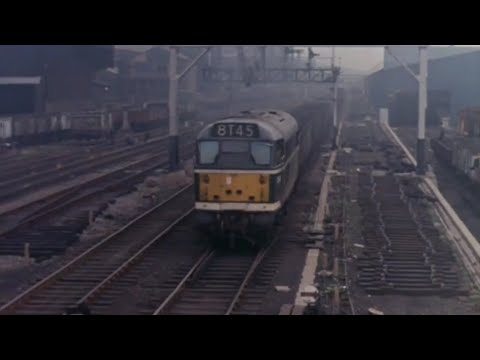 Vintage railway film - Freight and a city - 1966