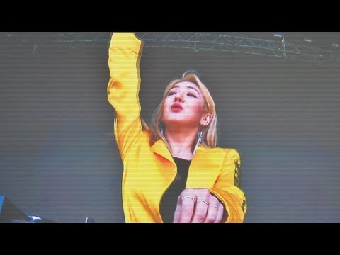 DJ 김효연 HYOYEON fancam (SMTown Chile, 2019)