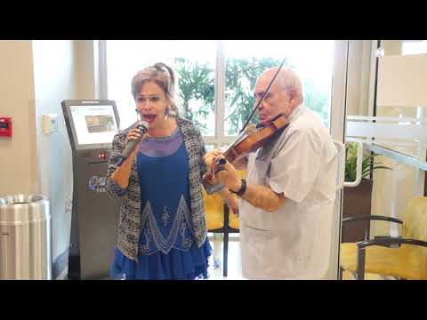 Roxana Solari y Manuel Villanueva"America inmortal"