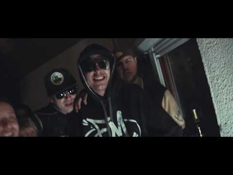 FÖLDALATTI MOZGALOM - SZENVEDÉLYBETEG