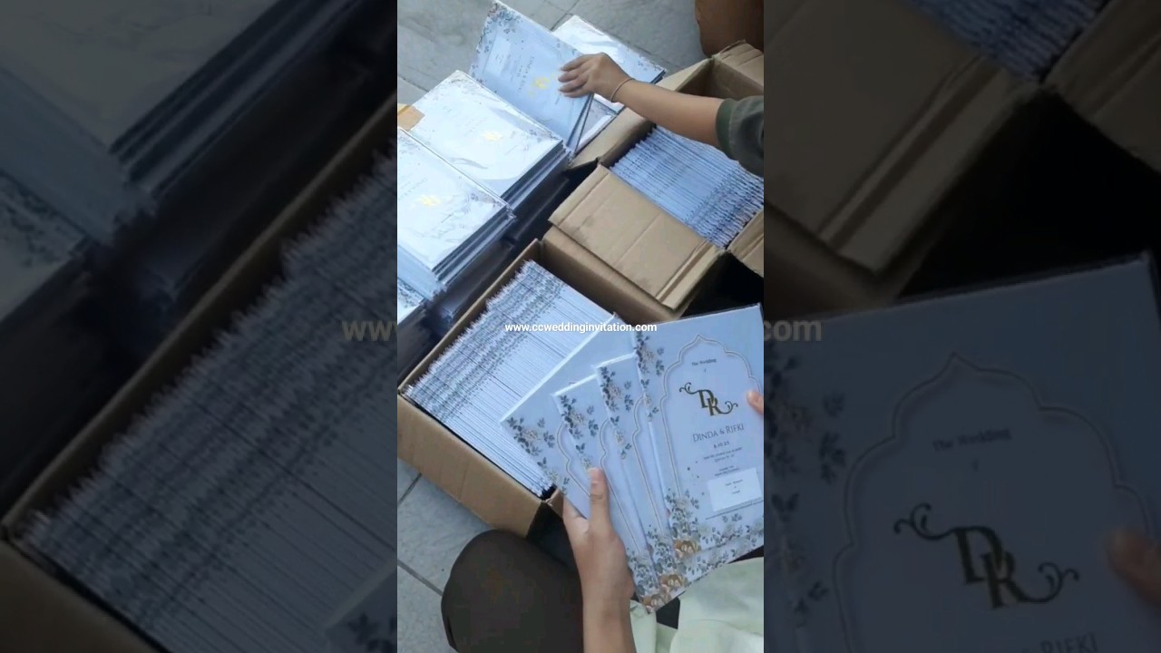 Undangan Hardcover Large 17 x 24 #ccweddinginvitation #undanganhardcover #undangancustom #kadkahwin