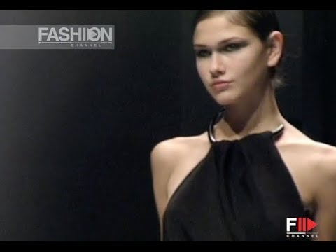 KRIZIA TOP Fall Winter 2001 2002 Milan - Fashion Channel
