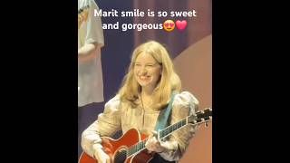 marit smile is so sweet #m2m