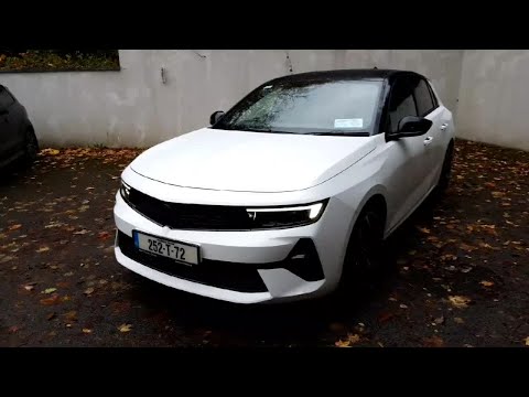 Opel Astra GS 1.2 Turbo 130PS 6 Speed - Image 2