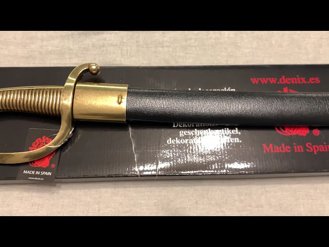 Vídeo relacionado con Denix Abrecartas Sable Briquet de la época napoleónica, Fabricado en Metal de 28 cm con Funda Arma Decorativa sin Filo