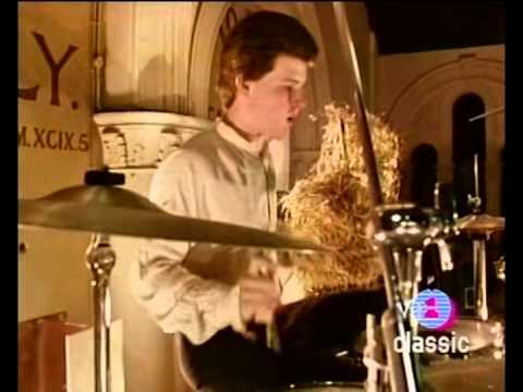 The Vapors - Jimmie Jones (Music Video, 1981)