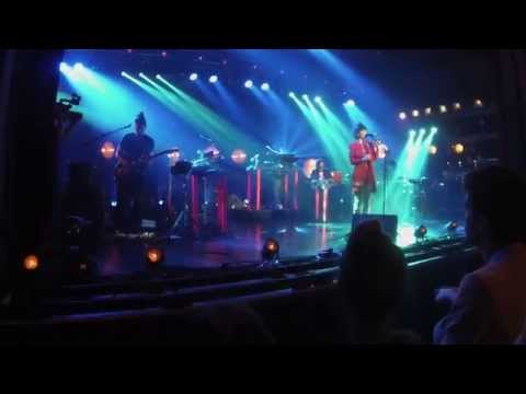 The Do en live "A mess like this"