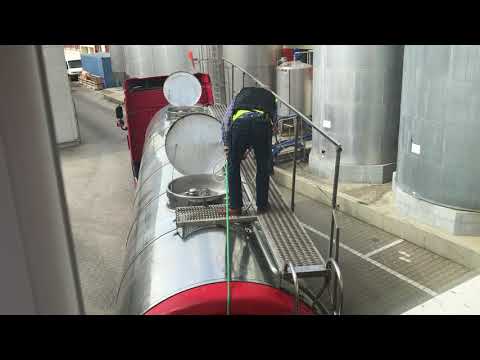 Safety milk tanker cleaning