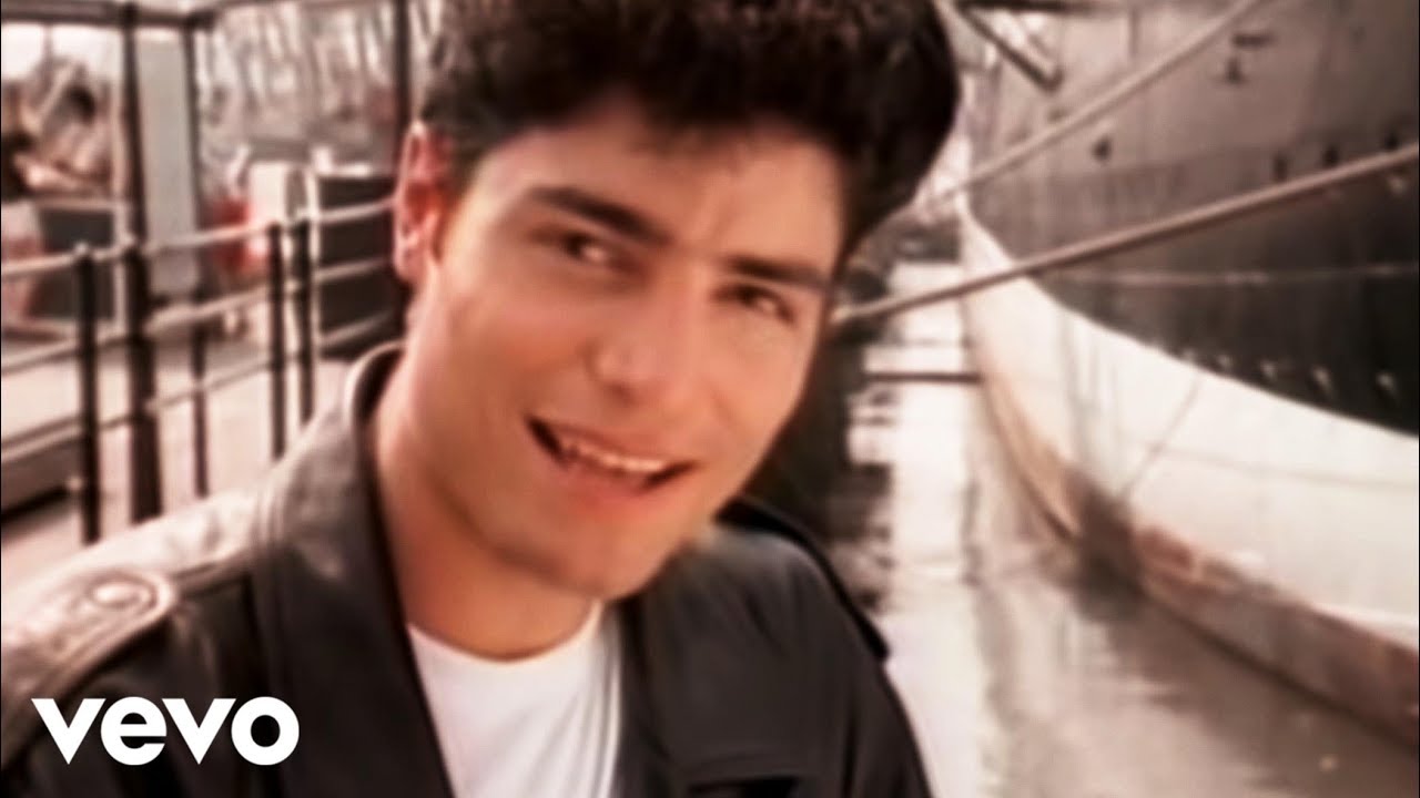 Chayanne — Completamente Enamorados