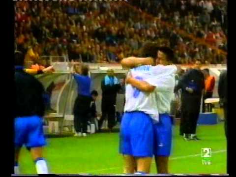 Y PARIS ARDIO 10-05-1995