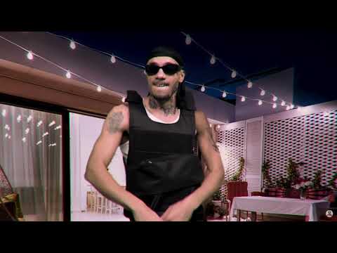 Where the bicheeze at (Mister V)