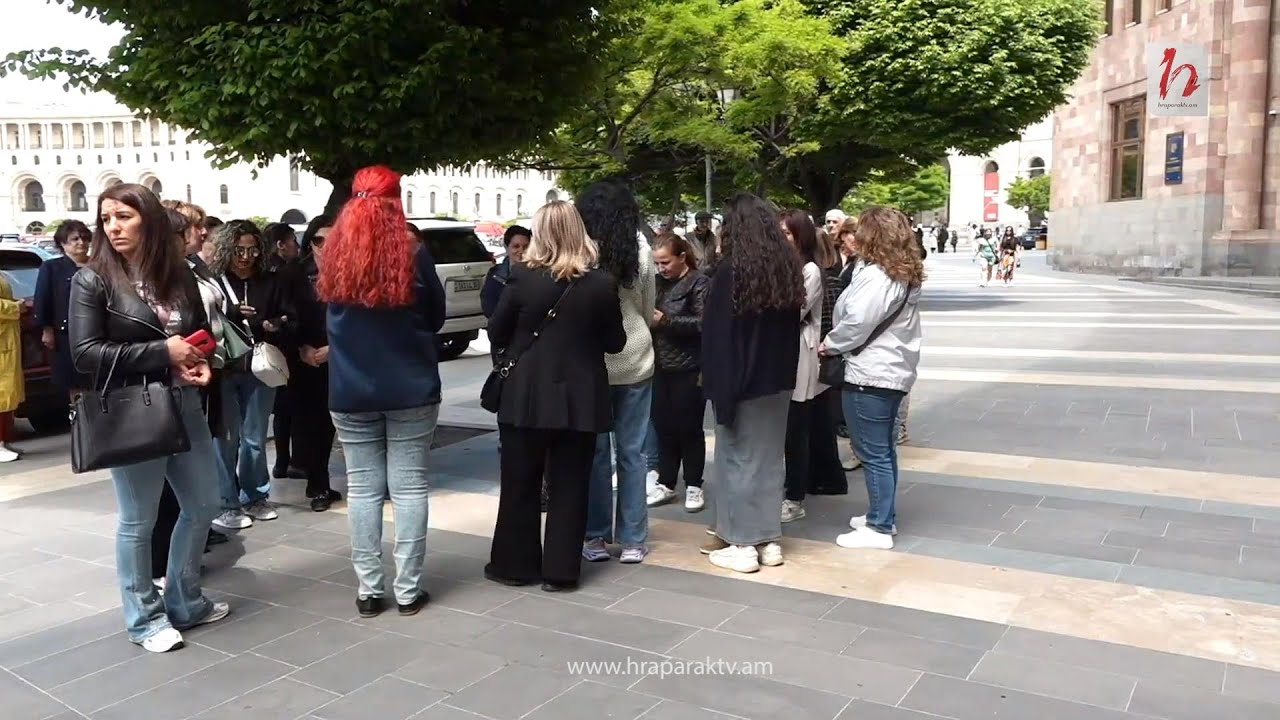 #Ուղիղ․ Բողոքի ակցիա՝ կառավարության դիմաց