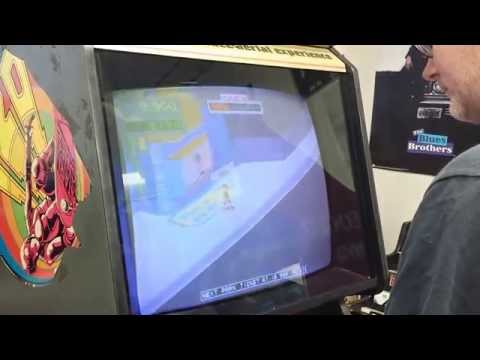 720 arcade game by Atari at Young Loud and Snotty record and skateboard store shop