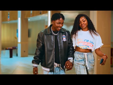 Axel Merryl « Dans toutes les langues » (Clip Officiel) 