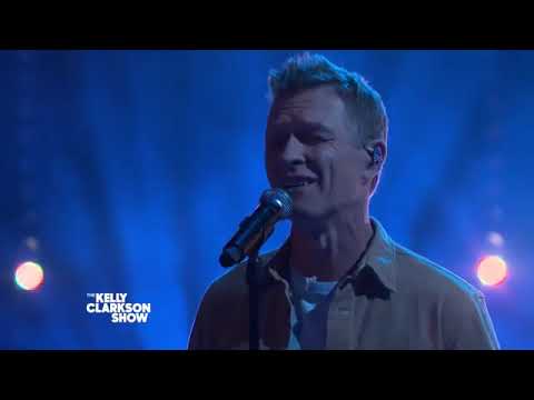 Craig Morgan Brings Blake Shelton, Kelly Clarkson And Eva Mendes To Tears With Emotional Performance