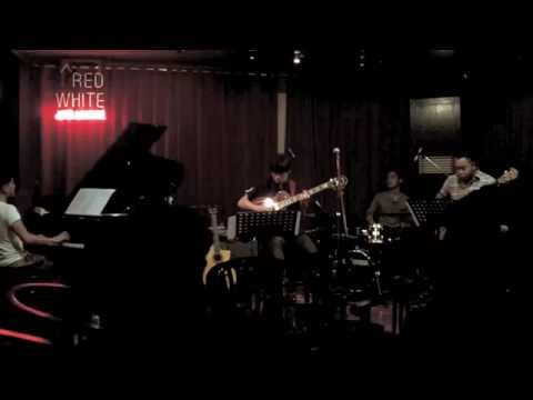Gerald Situmorang Trio with Sri Hanuraga - "Time Is The Answer"