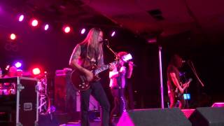 Fozzy-Y2J-Chris Jericho *One Crazed Anarchist* 10-1-14 Piere's Fort Wayne