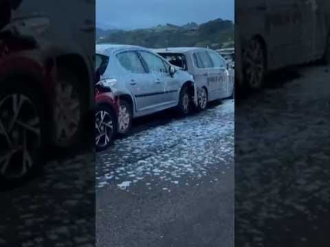 Un accidente con 12 coches implicados en la A-8 deja 2 heridos leves #shorts