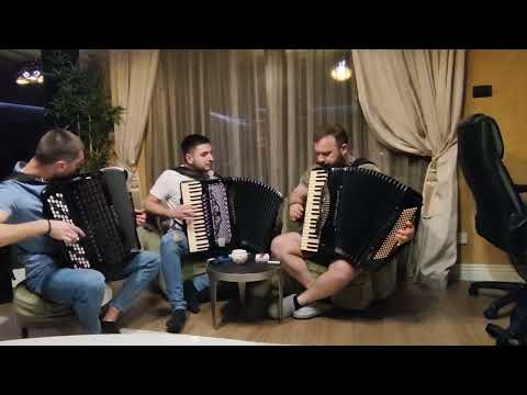 Borko Radivojevic, Lazar Raskovic i Nemanja Camagic. Jedno lepo kolce