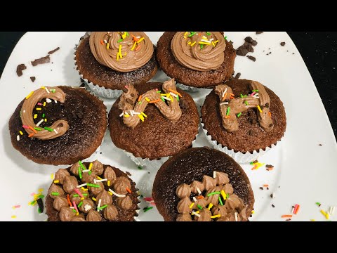 Chocolate Cupcake Recipe By Cooking With Hooriya | Easy & Quick Recipe Of Chocolate Cupcakes |