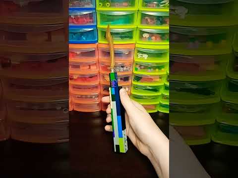 Складной нож из лего с золотым лезвием) 🔪,#youtubeshorts, #lego, #youtube, #knife, #лего, #shorts