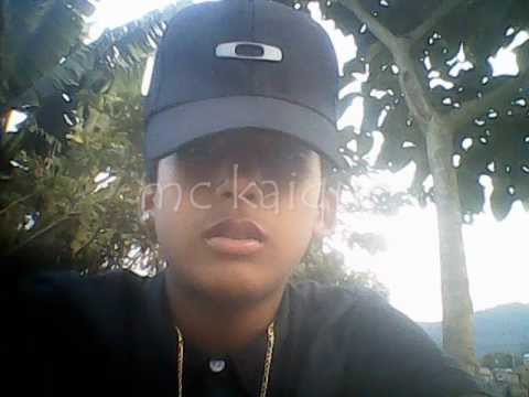 mc kaique e mc rafinha da z/n (vida de mc)estoro de 2012